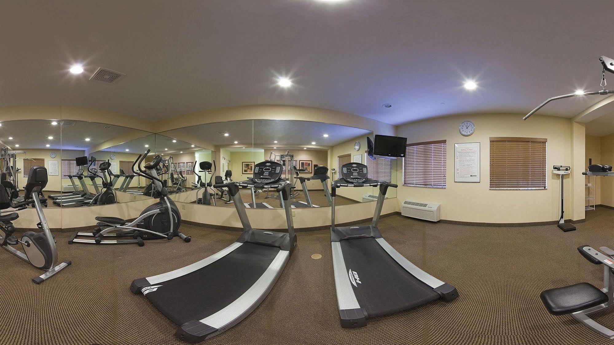 Candlewood By Ihg Hotel 2*